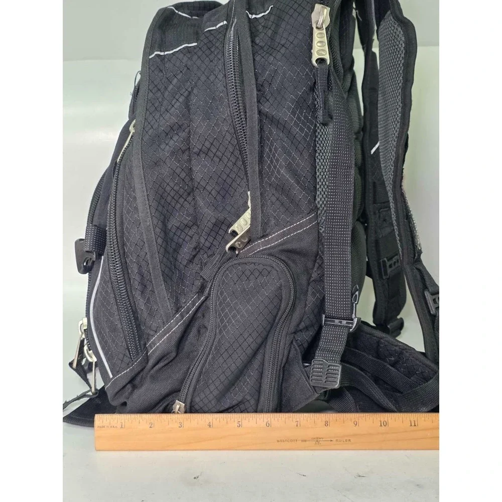 High Sierra Laptop Backpack Black Multi Compartments Travel Gym Zip Pockets‎